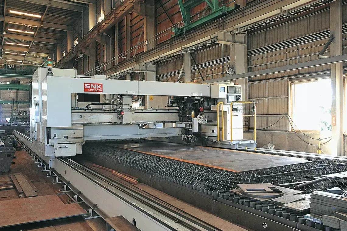 >6kwレーザー切断機