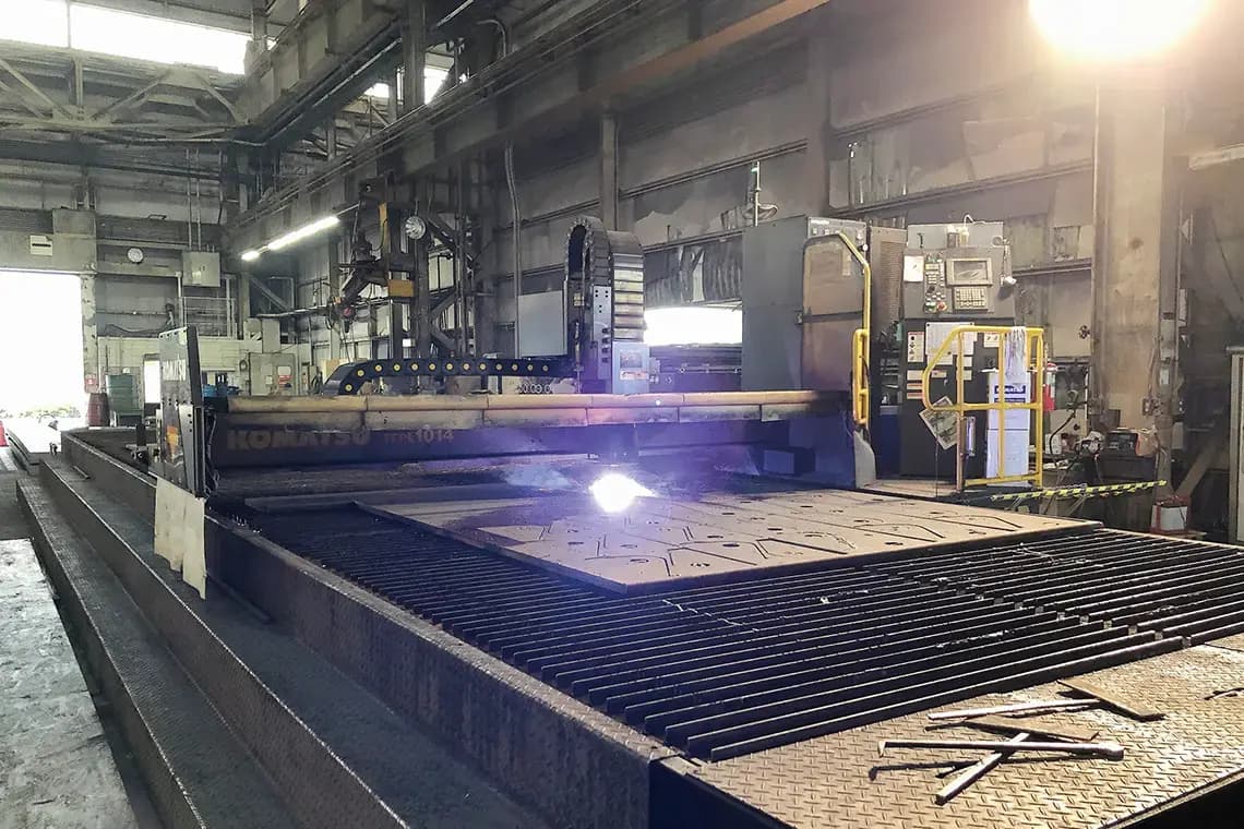 プラズマ60kw仕様（40mmまで切断可）